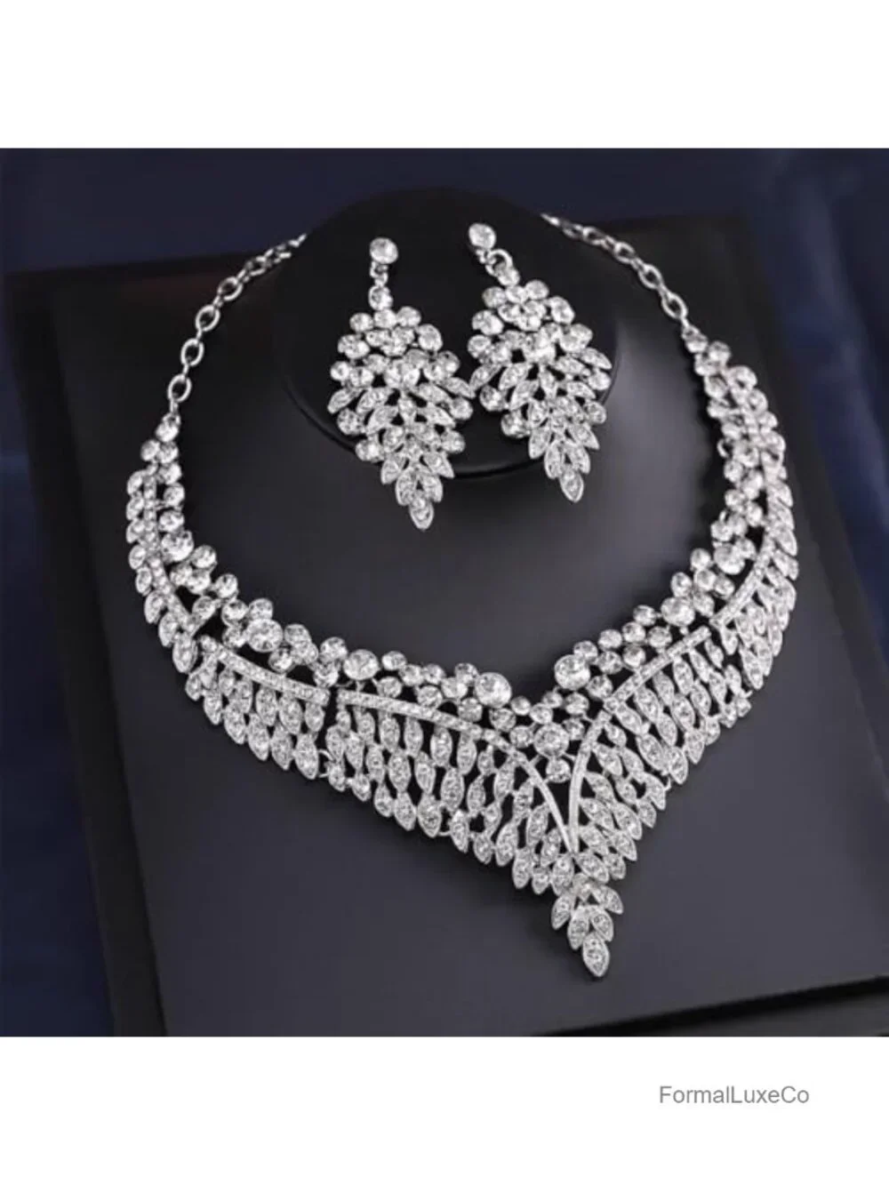 Crystal Rhinestone Statement Necklace and Dangle Earrings Jewelry Set
